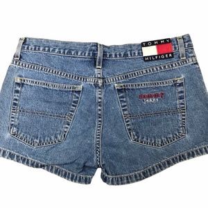 Vintage Tommy Hilfiger Logo Blue Medium Wash 100% Cotton Denim Jean Shorts